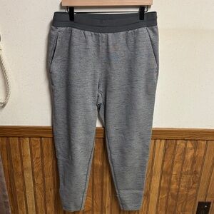 Women’s - Nike Yoga Active Joggers - size Large